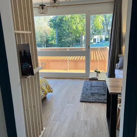 - La Parenthèse Valognaise * Valognes