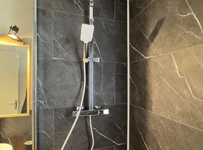 - La Parenthese Valognaise Apartment *